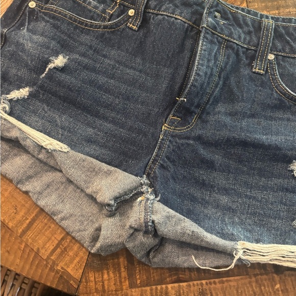 7 For All Mankind Womens 6 Weekend Short
Cut off Blue Jeans Shorts
Distressed - Picture 11 of 15